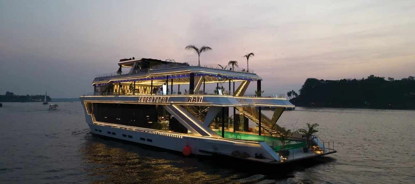 Book Cruise Goa and enjoy a luxury dinner cruise on the Mandovi River with live entertainment, sunset views, delicious food, and unforgettable experiences.